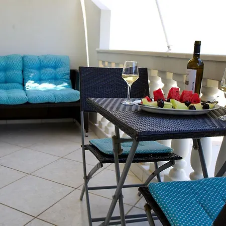 Maisonnete Lilian Vakantiehuis *